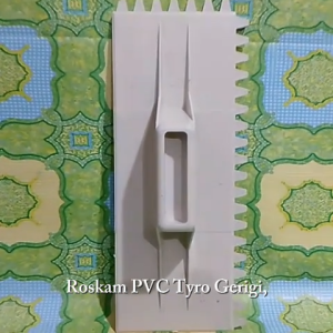 Roskam PVC Merk TYRO GERIGI Raskam Plastik Adukan Plester Semen PVC