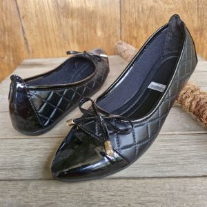Sepatu Flat Shoes Wanita Kekinian FLT-026