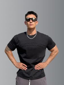 เสื้อยืดแขนสั้นผู้ชาย ทรงหลวม ระบายอากาศได้ดี คอตตอน ทรงหลวม สไตล์อเมริกัน สำหรับออกกำลังกาย วิ่ง ฟิตเนส ปั่นจักรยาน ทรงเข้ารูป ทรงหลวม