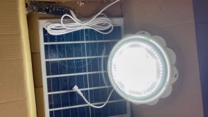 Đèn Ốp Trần Năng Lượng Mặt Trời Công Suất 300W Có Điều Khiển Từ Xa dây kết nối dài 5m- Bảo hành 2 năm