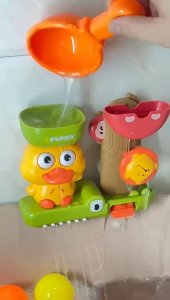 NIKO Kids Bath Toy Wall Mounted Water Play Set with Cute Duck Lion Pouring Cups and Strong Suction Cups for Toddlers