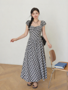 Đầm A-Line Gingham Đắp Vải Dành Cho Người Mập Ép Eo Giúp Gọn