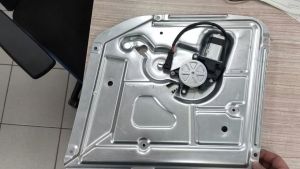J02S30 WINDOW REGULATOR GEAR WITH MOTOR HOWO SINOTRUK LORRY TRUCK AKSESORI