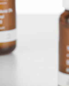 DrCeutics TRANEXAMIC ACID 3% + TRANEXAMOYL DIPEPTIDE-23 BRIGHTENING SERUM 40g - Sáng da mờ nám