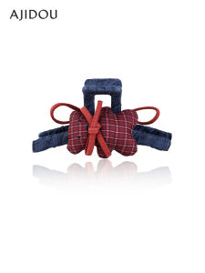 ajidou | Elegant Shark Clip with Bear Design Half-Up Hair Clip
