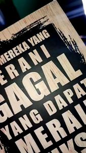 Hiasan Dinding Motivasi Kayu 15x20cm: Dekorasi Ruangan Kayu yang Menawan