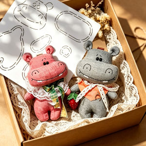YOMDID 2pcs Lovely Hippo Sewing Template DIY Multiple-Size Hippo Pattern Quilting Template Durable PET Material Sewing Template