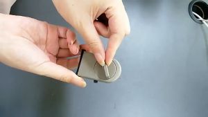 Barroo ล็อคประตู บานเลื่อน ที่ล็อคหน้าต่าง ตัวล็อคหน้าต่างบานเลื่อน ​ล็อคกันขโมย แบบกดดึง สำหรับบานเลื่อน