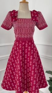 ชุดเดรสผ้าทอลายขอ คอเหลี่ยม แต่งโบว์ไหล่ กระโปรงทรงย้วย สวยมากๆค่า for S-2XL KS563