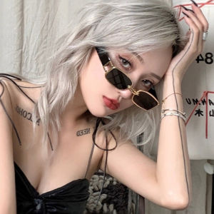 IVY Kacamata Hitam Korean Ulzzang Gaya Wanita Rectangle Shades Retro KACA MATA Sunglasses 👍👍Free Shipping Buy ₱199😍😍