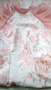 ÁO DÀI CÁCH TÂN NỮ TAY BỒNG CỔ XẾP BÈO HOA NHÍ TRUYỀN THỐNG DÁNG ĐẦM KÈM CHÂN VÁY DẬP XẾP LY THIẾT KẾ SANG CHẢNH MÀU ĐỎ HỒNG