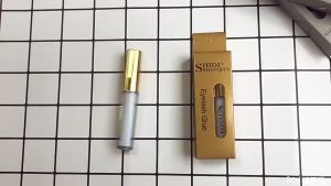 5ML Quick Dry Eyelash Glue: A Long-Lasting Waterproof Adhesive