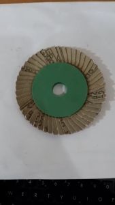 Amplas Susun Grit 80 CH: Alat Pengampelas Berkualitas Tinggi