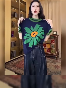 Qiqi Women Summer Korean Style O-Neck Cartoon Printed Slimmer Look Formal Shoulder T-Shirt 2546