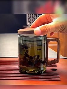 [Giá Hủy Diệt] Cốc thủy tinh pha trà BT09 Cốc pha trà Cốc lọc trà thủy tinh có tay cầm bằng gỗ tiện lợi - Dung tích 400ml