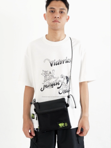 Moutley x Onic - Tas Selempang Crossbody Sling Bag M050325