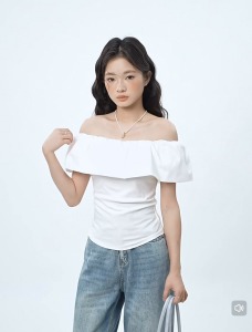 เสื้อปาดไหล่ เกาะอก แขนกุด สีพื้น แต่งระบายรอบ สม็อคยางยืด ผ้าโพลิเอสเตอร์ใส่สบาย พรางหุ่น สาวอวบใส่ได้ เสื้อยืดผู้หญิง #6928