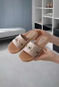 Casual Slippers For Women Fashion Thick Sole Non-Slip Lightweight Breathable Outdoor Beach House Soft Anti-Skid Waterproof Flat Slides