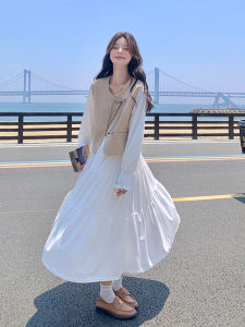 New Chinese Style White Vest Dress Set Spring 2025 Button Design Small Audience Elegant Two Piece Set High Waist A-Line Skirt