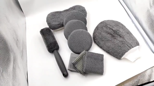 ชุดทำความสะอาดรถ Toyota Hilux 9 ชิ้น: ผ้าไมโครไฟเบอร์ แผ่นแว็กซ์ แปรงยาง | ลบโคลนน้ำท่วม | ปลอดรอยขีดข่วนโพลีเอสเตอร์