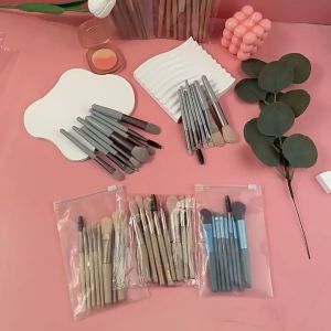 👑BY 86  Cosmetic Tool Kit Makeup Brush Portable 8pcs/Set Beauty Lip Brushes  化妆刷套装眼影刷便携柔软唇刷鼻影眼影散晕染刷化妆工具