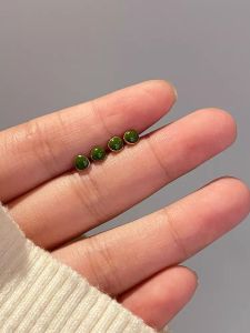 Avocado Color Stud Earrings Minimalist Small Bore Cold Style Simple Unique Design Fashionable Elegant New Model Ear Jewelry