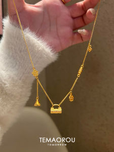 Long Pendant Gold Lock Flower Sweater Necklace Womens Fashion Jewelry out Sand Gold Colorfast Alloy Underarm Chain
