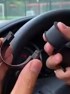 Car Steering Wheel Booster 360 Degree Rotation Joints Steering Wheel Knob Ball Labor-saving One Hand Steering Booster