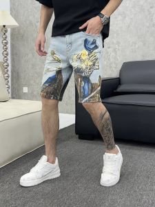 American Style Summer New Mens Denim Shorts Knight Print High Fashion Trend Five-Point Pants Youth Casual Wear Comfortable Fit