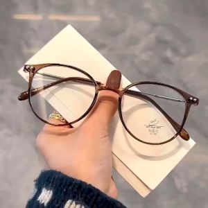 [กระเป๋ากระทรงแฟชั่น 4 สไตล์ แฟชั่นเกาหลี ใหม่ แว่นกรองแสง ความรู้สึกหรูหรา คุณภาพสูง เครื่องประดับแฟชั่น คู่แสงสำอาง 54 ล้อที่ 38 ซม]