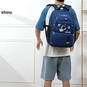 New Spaceman Schoolbag: A Durable & Lightweight Backpack for Kids