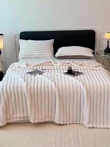 Thickened Warm Rabbit Fur Imitation Blanket