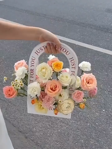 Flower packaging / flower arrangement/bouquet packaging paper boxes simple