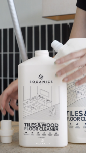 SOGANICS Tiles & Wood Floor Cleaner น้ำยาถูพื้น กลิ่นยูคาลิปตัส 1 L (สำหรับ ไม้ หินอ่อน ปาร์เก้ แกรนิต กระเบื้อง กระเบื้องยาง ลามิเนต ฯลฯ) [Organics Buddy] Soganics น้ํายาถูพื้น - Lazada