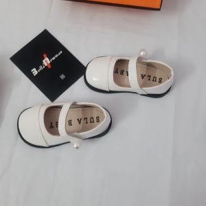 Giày búp bê đính ngọc trai cho bé gái