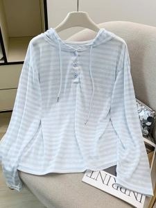 Sun Protection and Slimming Loose T-Shirt