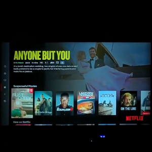 SG【Ready Stock】Office Pro Wireless Projector Wi-Fi 6 USB-C & Portable Design for Business Presentations Portable high-definition projector