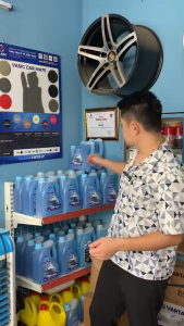 Nước rửa kính Ô tô MEGCAR dung tích 2.75L