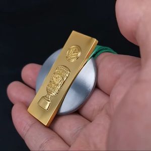 2024FA FA Cup UEFA Cup Carlsberg Liverpools German Cup winner Souvenir Indoor pingat tersendiri