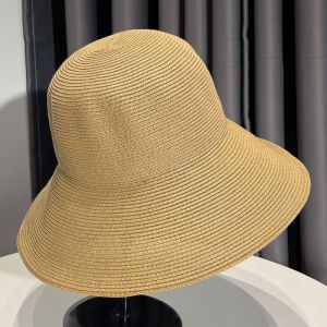 หมวกชาวประมงทำมือจากหญ้าบางป้องกันรังสียูวีสำหรับฤดูร้อน หมวกชายหาดป้องกันรังสียูวีแบบทันสมัย ​​หมวกทรงกลมสำหรับเด็กและเยาวชน