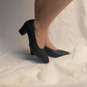 Sepatu Pentofel Wanita Big Size 4142434445 Hak 5cm