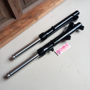 CHRC FRONT SHOCK BLACK WITH TELISCOPIC ASSY fOR CLiCK 125/CLICK 150i/BEAT Fi/SCOOPY