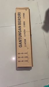 AR GANTUNGAN TIANG BESI BERDIRI SERBAGUNA / HANGER STANDING BAJU TAS TOPI MULTIFUNGSI