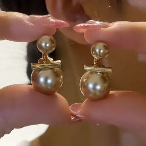 Champagne Gold Double Pearl Earrings Fashionable Elegant Popular Autumn Winter Style Ball Pattern Korean Style Womens Jewelry
