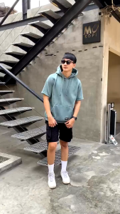 Steigen Short Hoodie Sea Green: Bahan Nyaman & Desain Stylish