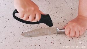 เครื่องลับมีด Knife Sharpener ลับมีด เครื่องมือลับคมรวดเร็ว พกพาสะดวก รับคมมีดง่ายได้แข็งแรงใช้ได้ยาวนาน