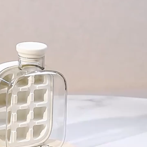 Clai Botol Minum Dingin Dengan Cetakan Es Batu pot Sedotan 2in1 Ceret Buah Es Cool Ice Mold Cube Infused Water Bottle Pop Out Include Straw Press Ice Cube Kettle otomatis Kotak Ice Cube Cup Food Grade Sekali Tekan Transparan Bening Lucu Unik 500 800 ML