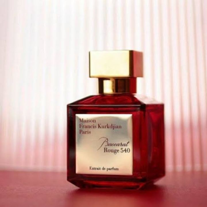 Parfum outlet bacarat original