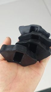 Suitable for Yamaha motorcycle ybr YBR125 YBR125G YB125Z rubber shock absorber rear wheel hub buffer rubber damper