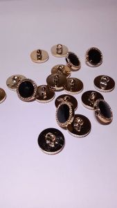 Kancing Baju Wanita Warna Hitam Kombinasi Emas Kode 020205